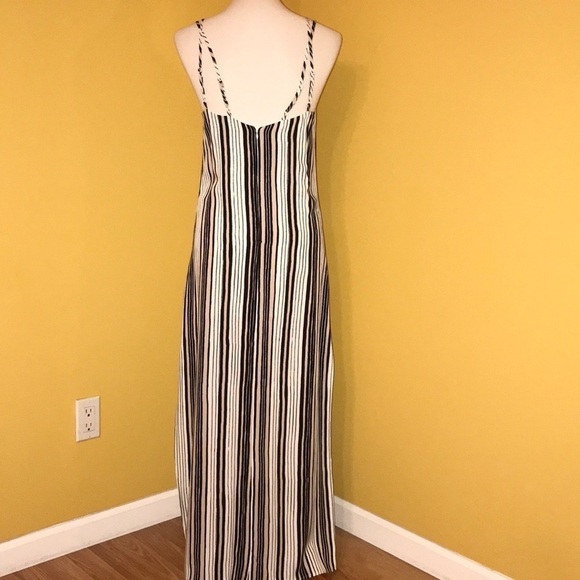 🌴 Cupcakes and cashmere Corbin stripe maxi dress - Picture 11 of 13